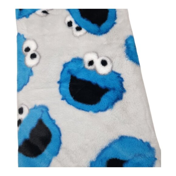 Sesame Street Cookie Monster Faux Fur Throw Blanket 50"X70" Polyester Blue White - Picture 3 of 11